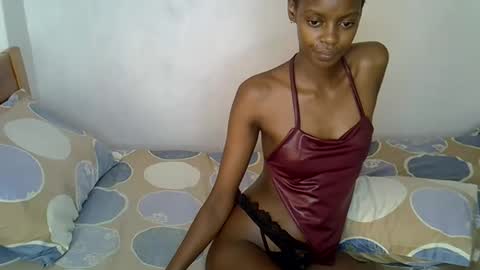 Snapshot of sexy_charliee chatting on 2, 2, 2026 sexy_charliee online show from 2, 2, 2026