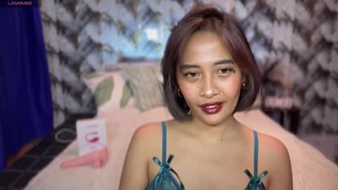 Charlotte online show from 5, 10, 2025