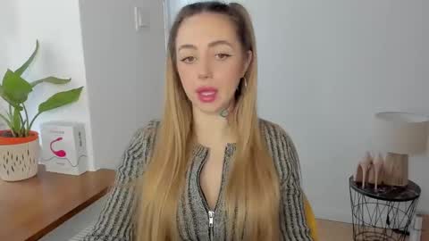 C o r a l i e online show from 24, 1, 2025