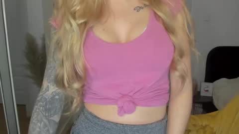 C o r a l i e online show from 12, 3, 2025