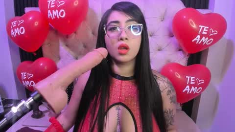  C R I S T A L  online show from 14, 2, 2026