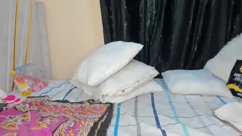 Snapshot of sexy_cutejoy chatting on 6, 10, 2025 Joy online show from 6, 10, 2025