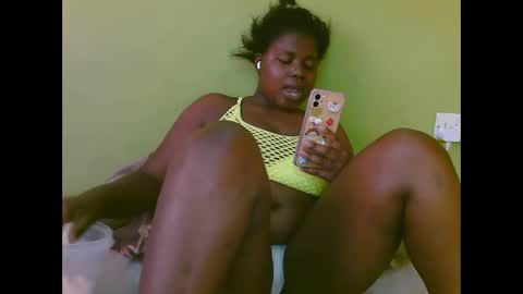 Snapshot of sexy_divana chatting on 22, 2, 2025 sexy_divana online show from 22, 2, 2025