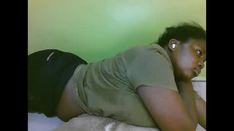 Snapshot of sexy_divana chatting on 24, 2, 2025 sexy_divana online show from 24, 2, 2025