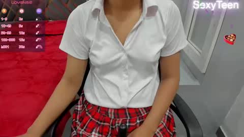 Snapshot of sexy_doll_1_ chatting on 16, 2, 2025 Sexydoll online show from 16, 2, 2025