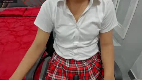 Snapshot of sexy_doll_1_ chatting on 23, 2, 2025 Sexydoll online show from 23, 2, 2025