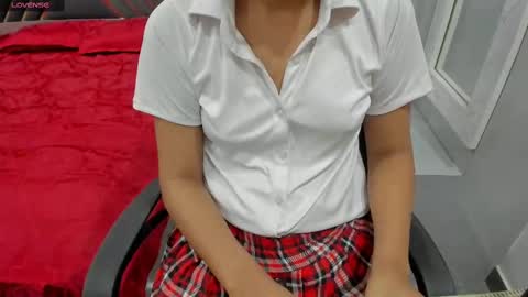 Snapshot of sexy_doll_1_ chatting on 24, 2, 2025 Sexydoll online show from 24, 2, 2025