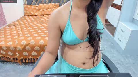 Snapshot of sexy_doll_1_ chatting on 19, 9, 2025 Sexydoll online show from 19, 9, 2025