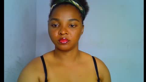 Snapshot of sexy_ebonygirl_ chatting on 26, 9, 2025 Clara online show from 26, 9, 2025
