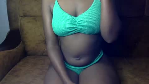 Snapshot of sexy_ellahh chatting on 13, 7, 2026 Ellahh online show from 13, 7, 2026