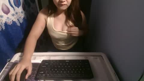 Snapshot of sexy_elodiee chatting on 5, 10, 2025 sexy_elodiee online show from 5, 10, 2025