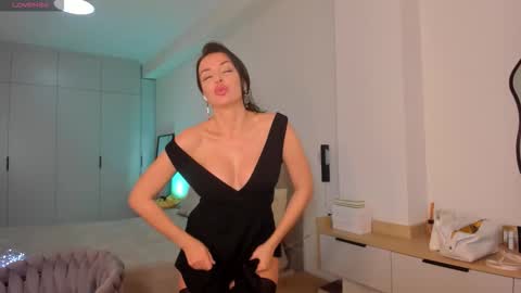 Snapshot of sexy_ev3lin chatting on 6, 11, 2025 Sexy Ev3lin online show from 6, 11, 2025