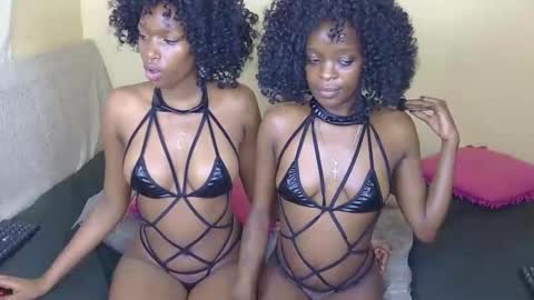 Snapshot of sexy_galfie01 chatting on 26, 9, 2025 sexy_galfie01 online show from 26, 9, 2025