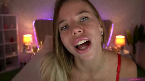 Snapshot of sexy_ira chatting on 11, 9, 2025 Ira online show from 11, 9, 2025