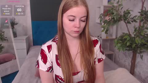 Snapshot of sexy_jenny18 chatting on 7, 2, 2025 Jennifer online show from 7, 2, 2025