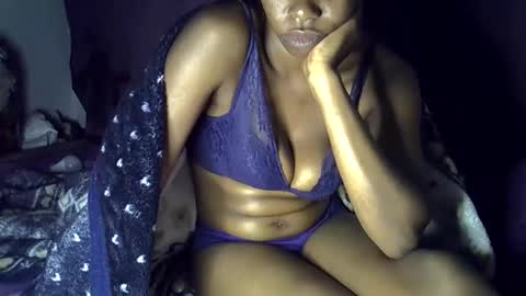 Snapshot of sexy_leila3 chatting on 23, 5, 2026 kayla online show from 23, 5, 2026