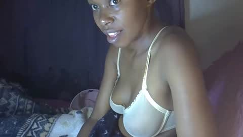 Snapshot of sexy_leila3 chatting on 26, 5, 2026 kayla online show from 26, 5, 2026