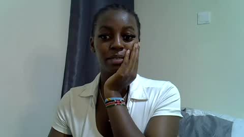 Snapshot of sexy_linda022 chatting on 23, 6, 2026 Linda online show from 23, 6, 2026