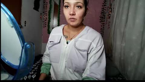 sexy lolas online show from 9, 9, 2025