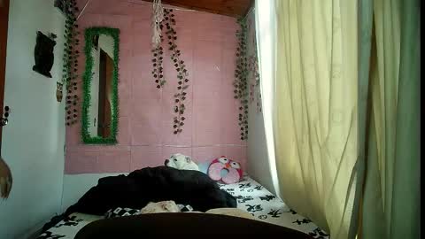 sexy lolas online show from 21, 2, 2026