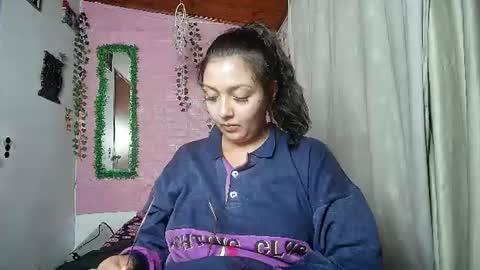 Snapshot of sexy_lolas chatting on 11, 6, 2026 sexy lolas online show from 11, 6, 2026