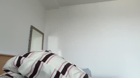 Snapshot of sexy_misses19 chatting on 2, 5, 2026 Ellie Mia online show from 2, 5, 2026
