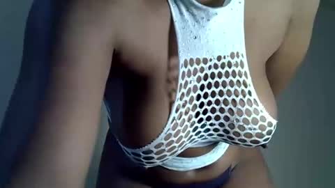 Snapshot of sexy_natallie chatting on 19, 10, 2025 natallie online show from 19, 10, 2025