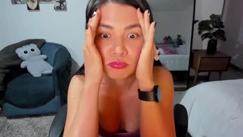 Snapshot of sexy_natty chatting on 4, 2, 2025 sexy nattaly online show from 4, 2, 2025