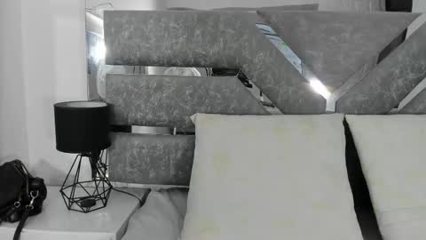 Snapshot of sexy_rous11 chatting on 13, 11, 2025 maria online show from 13, 11, 2025