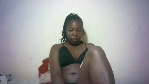 Snapshot of sexy_sandrah chatting on 7, 10, 2025 sexy_sandrah online show from 7, 10, 2025