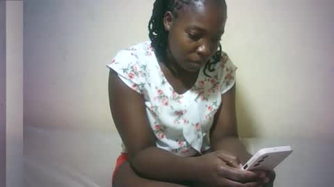 Snapshot of sexy_sandrah chatting on 12, 10, 2025 sexy_sandrah online show from 12, 10, 2025