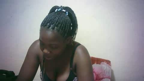 sexy_sandrah online show from 2, 12, 2025