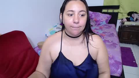 Snapshot of sexy_ticki chatting on 29, 12, 2024 janel online show from 29, 12, 2024