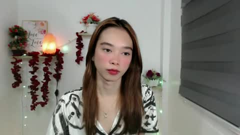   online show from 11, 2, 2025