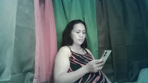 sexy_zapphire2024 online show from 3, 1, 2025