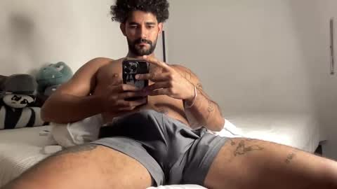 Snapshot of sexyasaf1018 chatting on 10, 4, 2026 Asaf online show from 10, 4, 2026