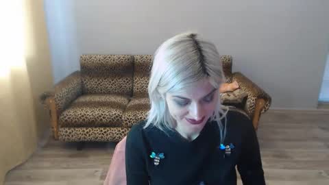 sexybeatriice online show from 9, 1, 2025