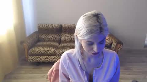 sexybeatriice online show from 12, 1, 2025