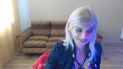 sexybeatriice online show from 11, 2, 2025