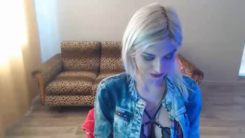 sexybeatriice online show from 16, 2, 2025