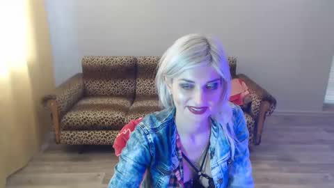 sexybeatriice online show from 16, 2, 2025
