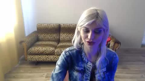 sexybeatriice online show from 22, 2, 2025