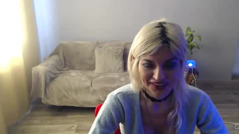 sexybeatriice online show from 8, 3, 2026