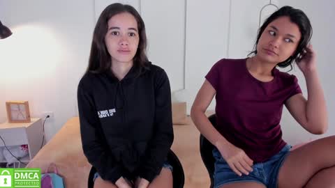 Snapshot of sexychanell_18 chatting on 13, 1, 2025 chanell and yina online show from 13, 1, 2025