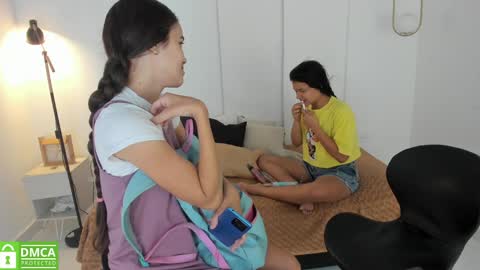 Snapshot of sexychanell_18 chatting on 24, 1, 2025 chanell and yina online show from 24, 1, 2025