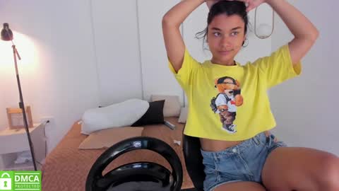 Snapshot of sexychanell_18 chatting on 24, 1, 2025 chanell and yina online show from 24, 1, 2025