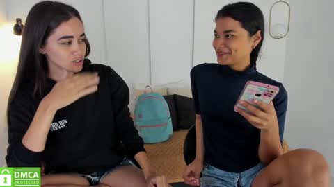 Snapshot of sexychanell_18 chatting on 25, 1, 2025 chanell and yina online show from 25, 1, 2025