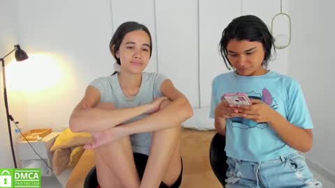 Snapshot of sexychanell_18 chatting on 10, 2, 2025 chanell and yina online show from 10, 2, 2025