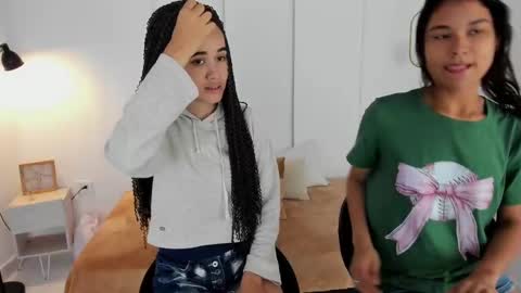 Snapshot of sexychanell_18 chatting on 25, 2, 2025 chanell and yina online show from 25, 2, 2025