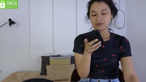 chanell and yina online show from 15, 2, 2026